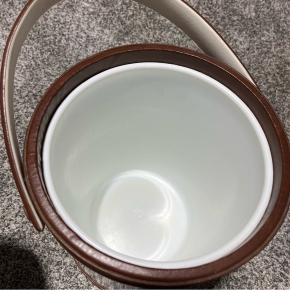 Vintage Pheasant Ice Bucket  With Lid - Faux Leather wildlife hunting bar  Note! - Picture 5 of 12